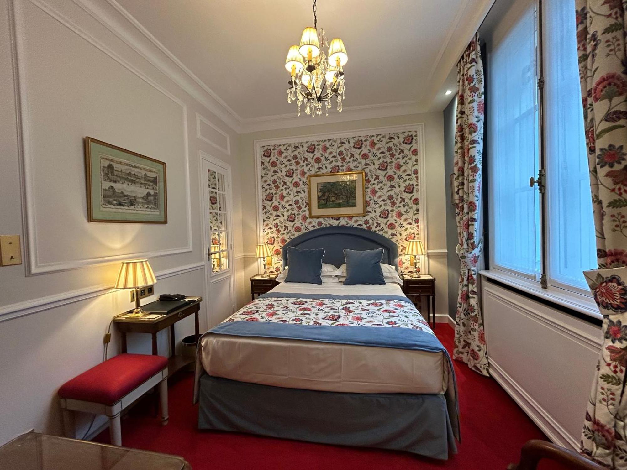 Hotel Duc De St-Simon Párizs Kültér fotó