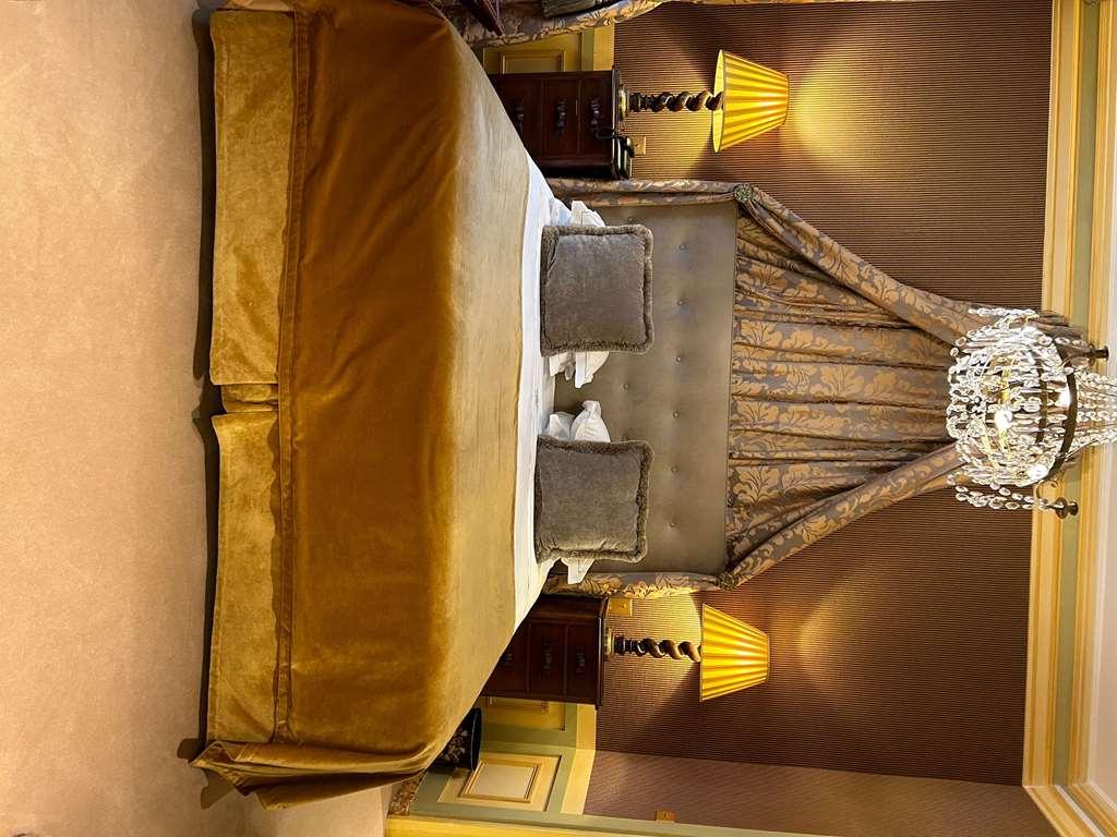 Hotel Duc De St-Simon Párizs Szoba fotó